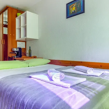 Filipovic, 3 Min Walk To The Appartement Split