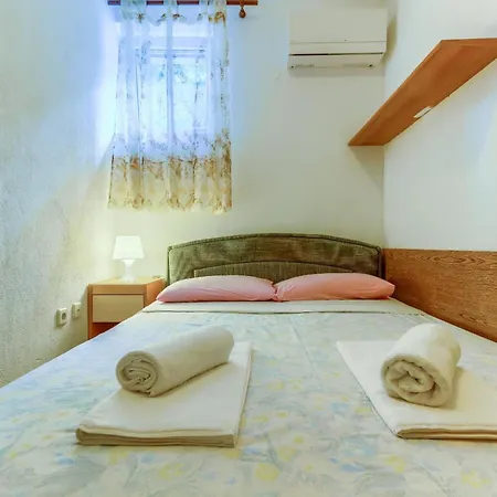 Appartement Filipovic, 3 Min Walk To The *